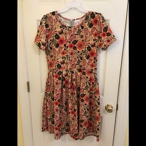 LuLaRoe Amilia